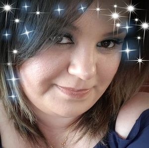 Meet your Posher, Rosalinda